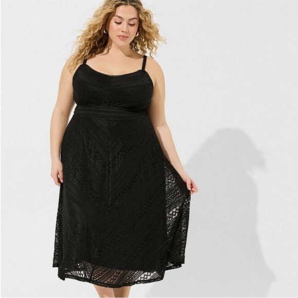NWT Torrid Black Geo Lace Fit Flare Midi Dress Sleeveless Skater Pockets Plus 3X - Picture 1 of 9